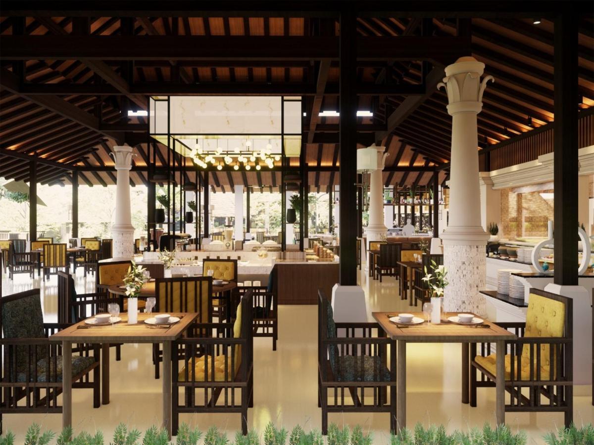 Novotel Golf Hotel